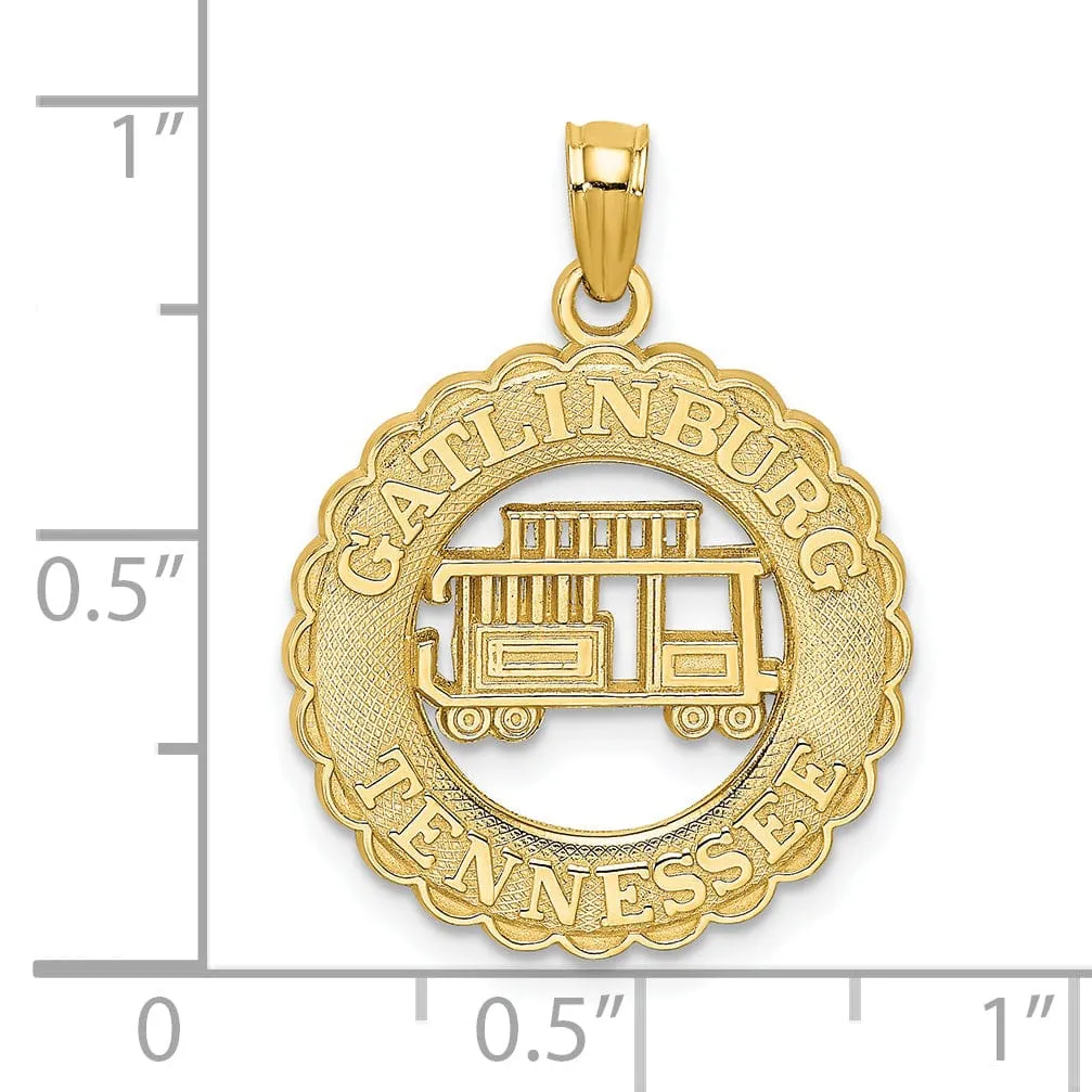 14k Yellow Gold Polished Textured Finish GATLINBURG TENNESSEE withTrolley Car in Lace Circle Design Charm Pendant