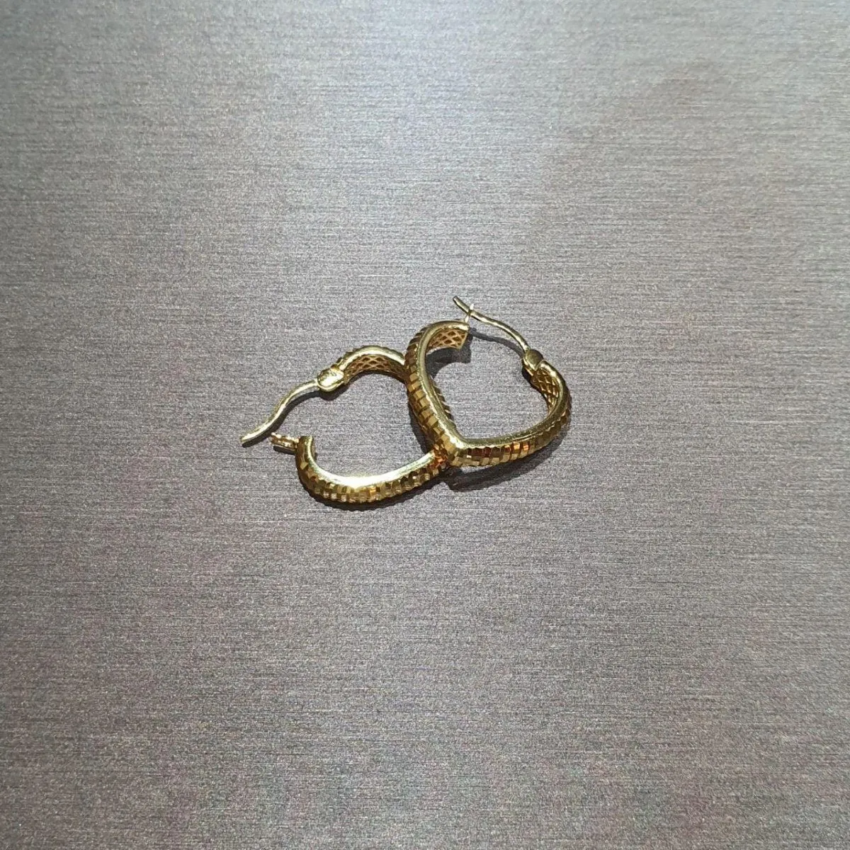 22k / 916 Gold Loop Earring High Polish by Best Gold Shop