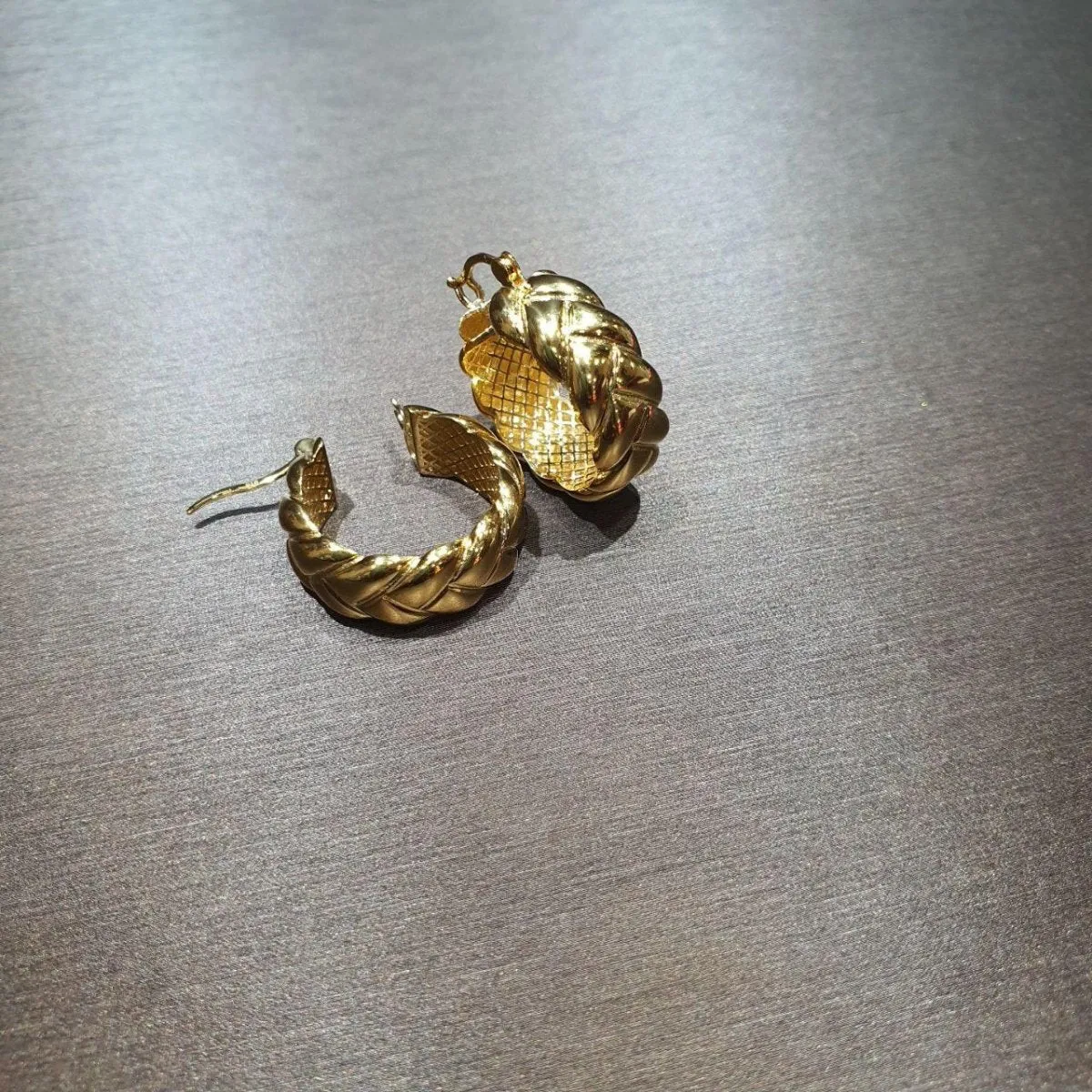 22k / 916 Gold Loop Earring High Polish by Best Gold Shop