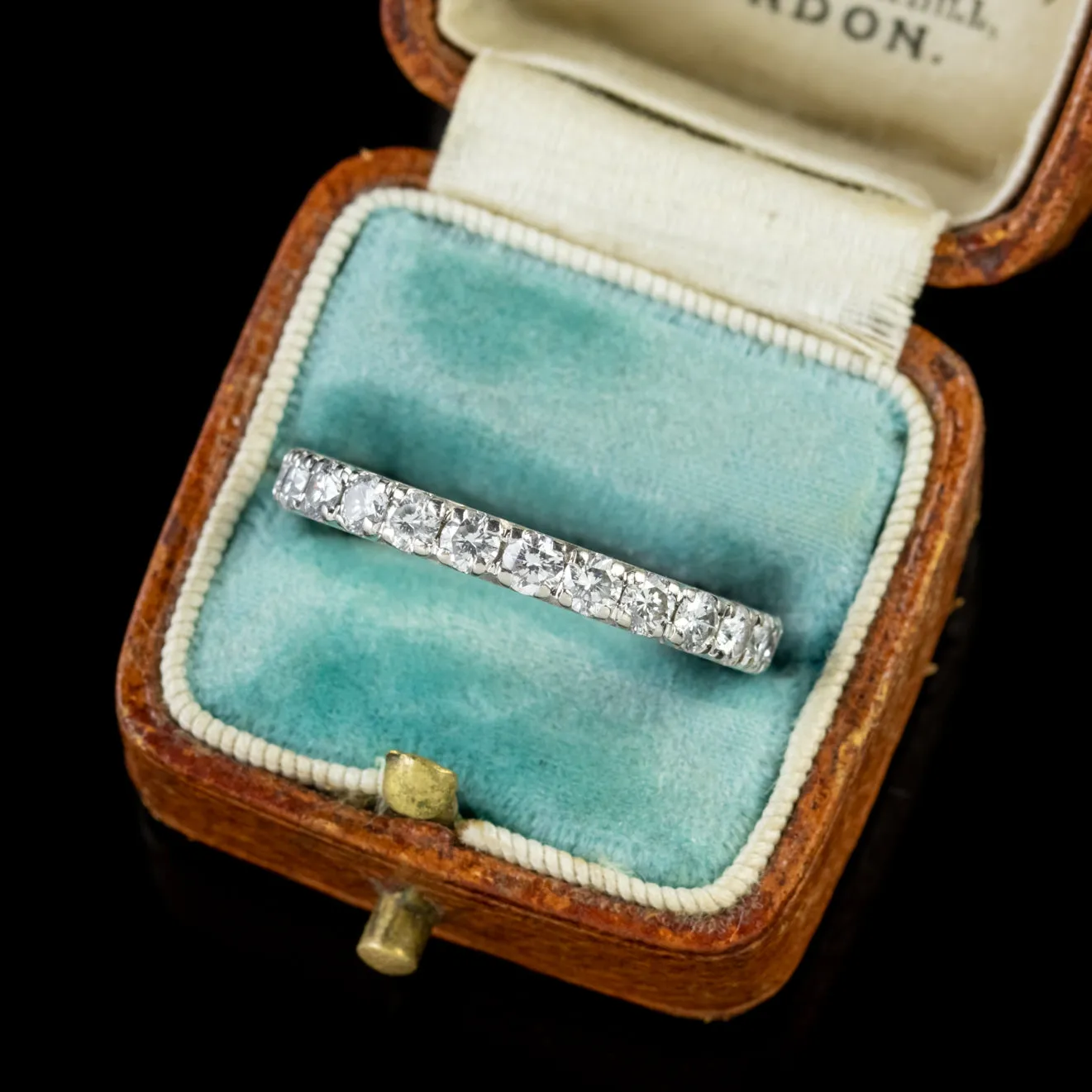 Art Deco Diamond Full Eternity Ring Platinum 1.70Ct Of Diamond Circa 1930