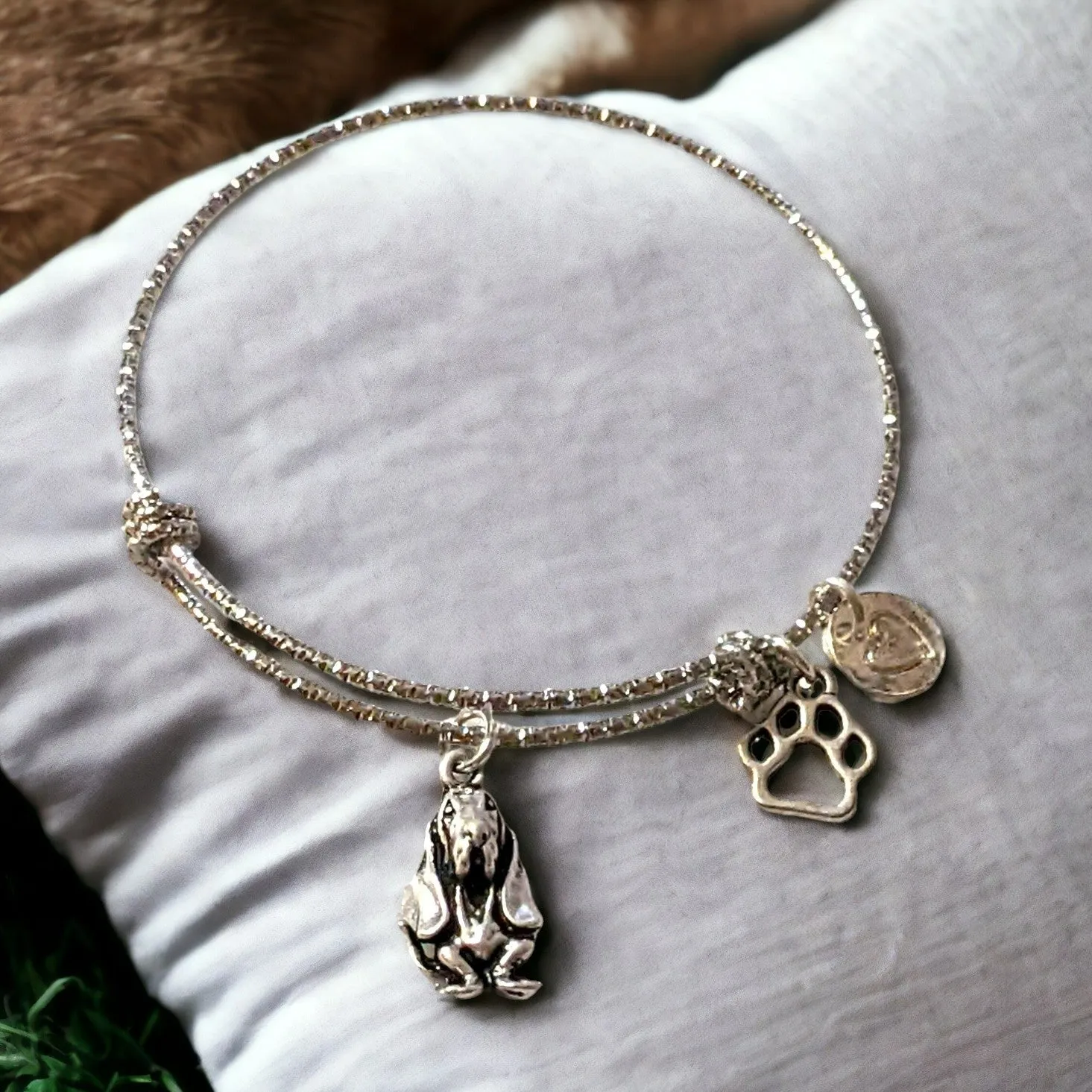 Bassett Hound Lover's Bracelet,  ADJUSTABLE Wire Charm BANGLE