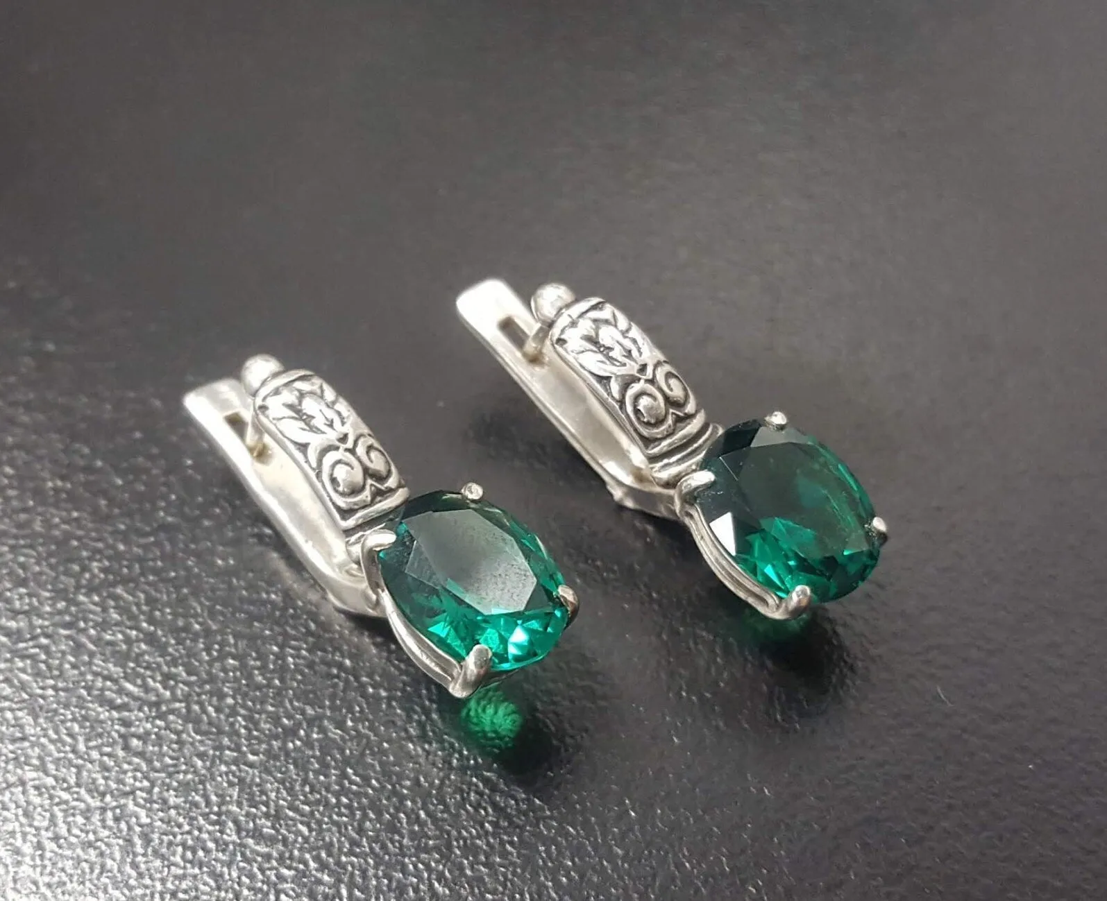 Boho Emerald Earrings - Green Drop Earrings - Vintage Tribal Earrings