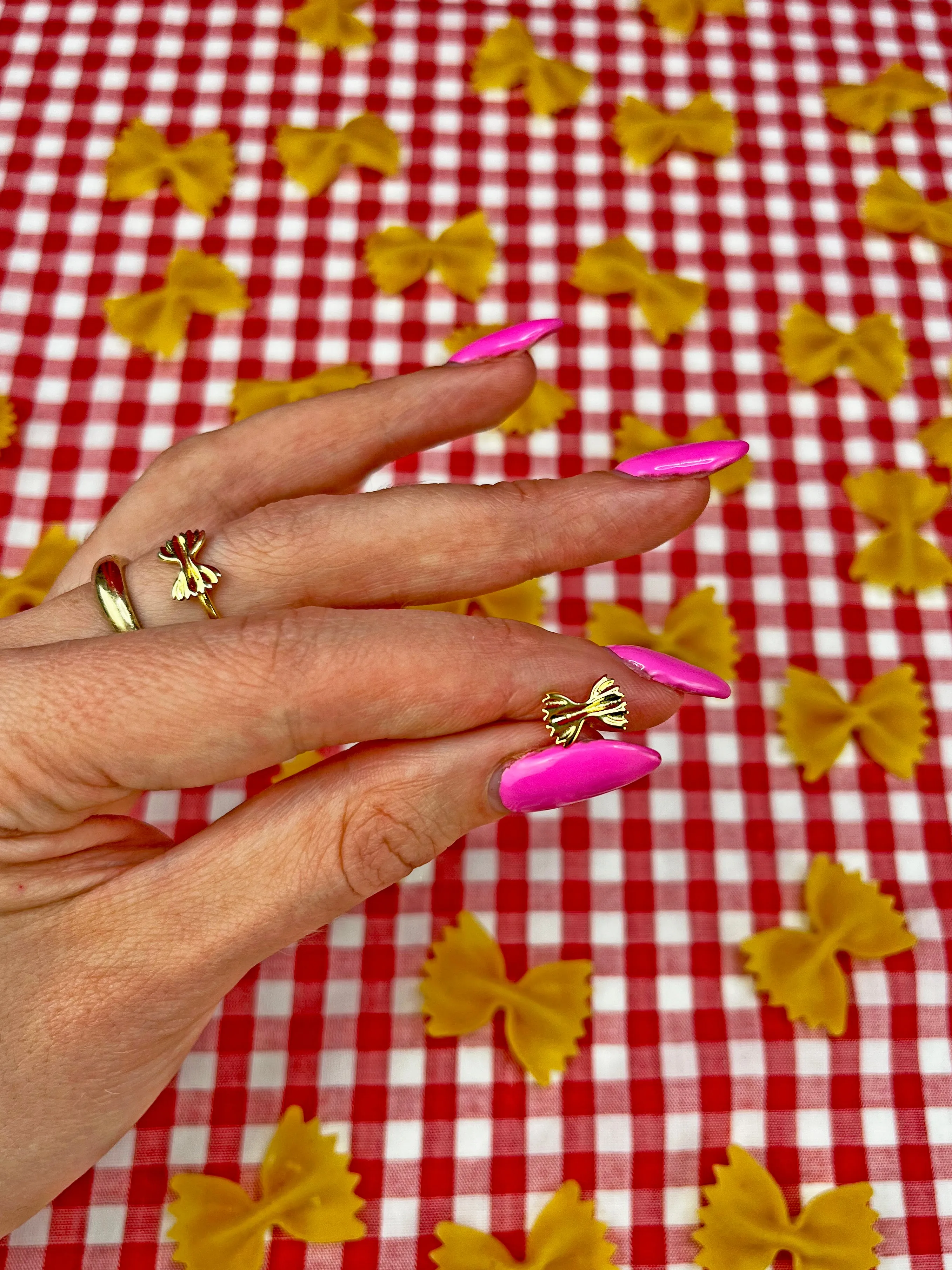 Bowtie Pasta Ring