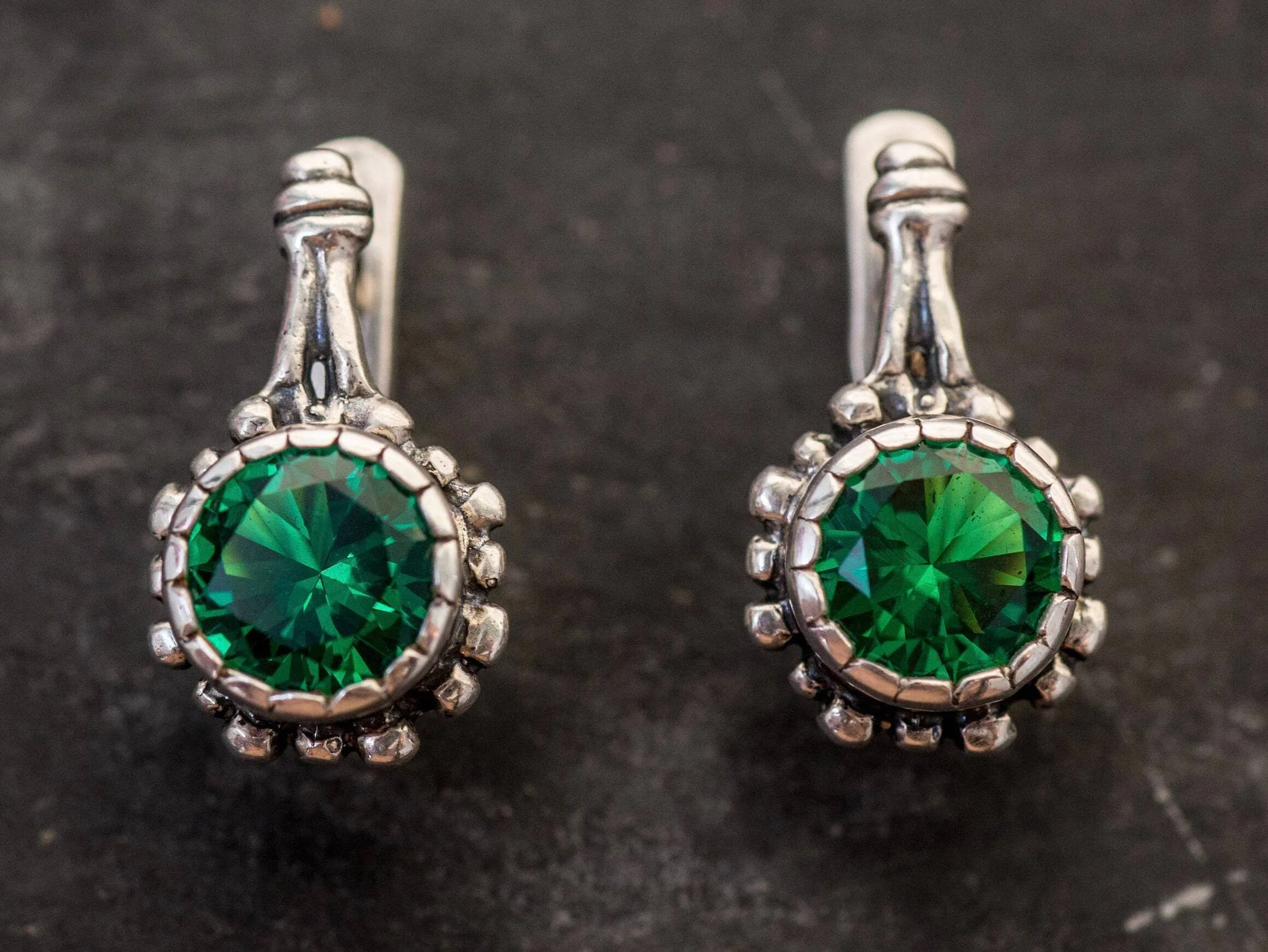 Drop Emerald Earrings - Green Vintage Earrings - Round Emerald Earrings