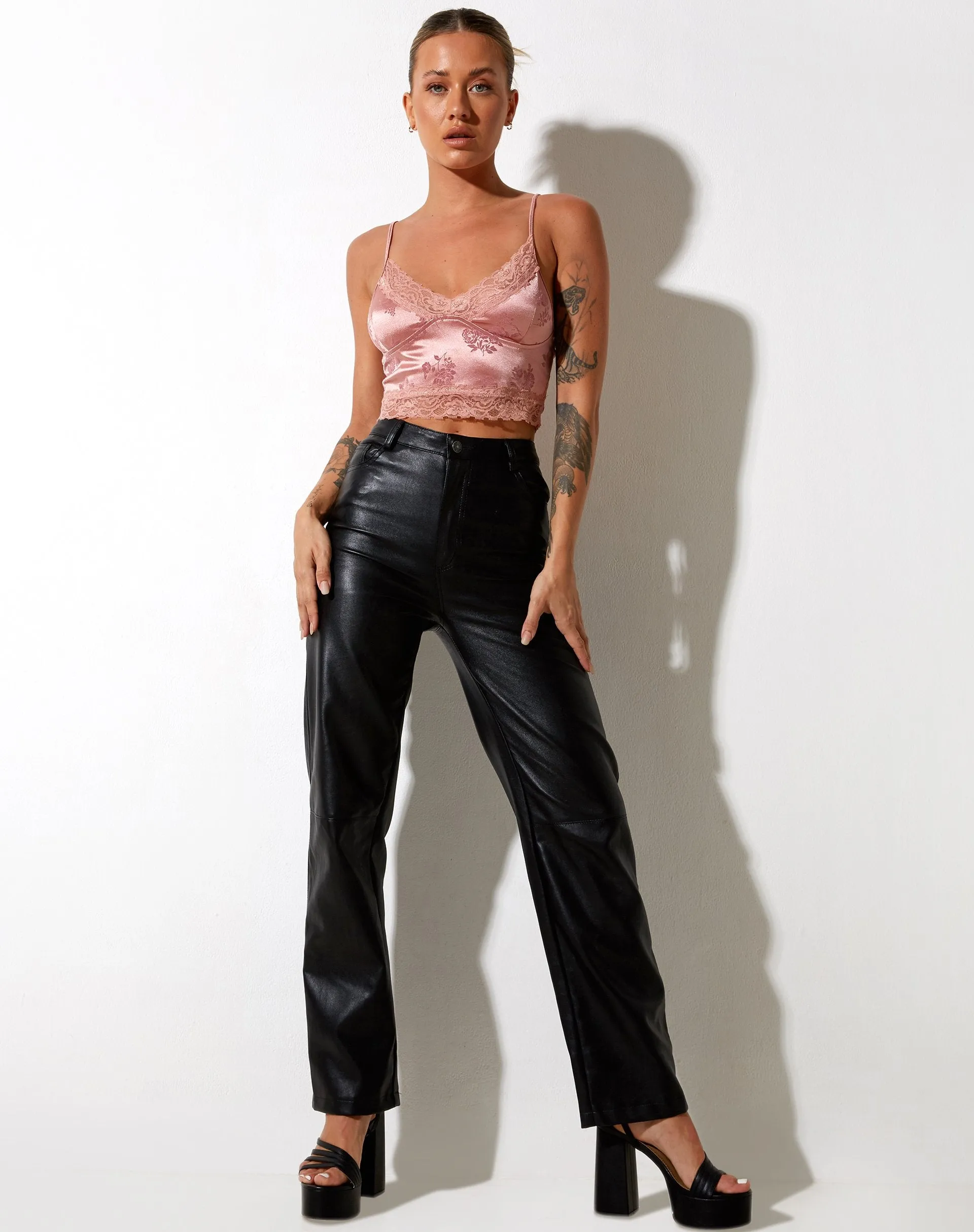 Dyrana Crop Top in Rose Flock Pale Pink