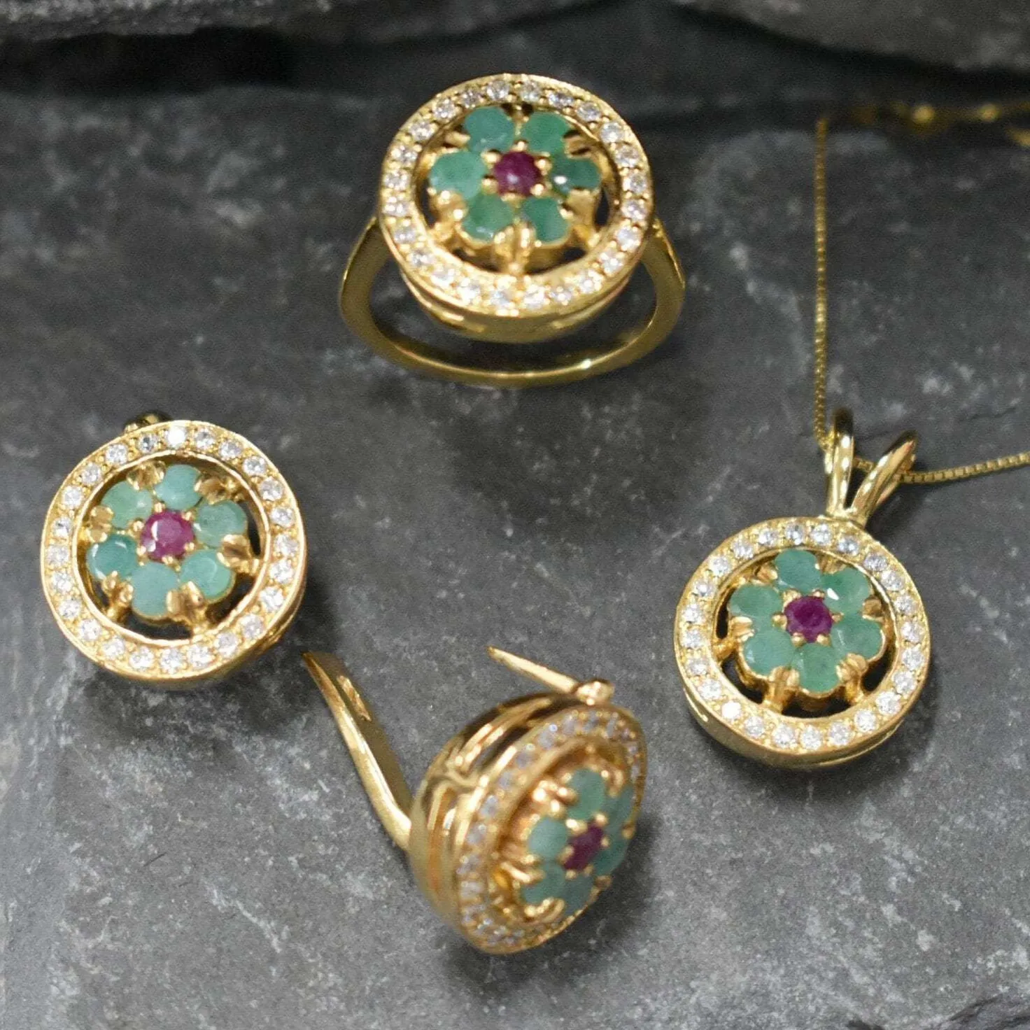 Emerald Flower Cluster Pendant - Natural Emerald Necklace, Gold Emerald Necklace