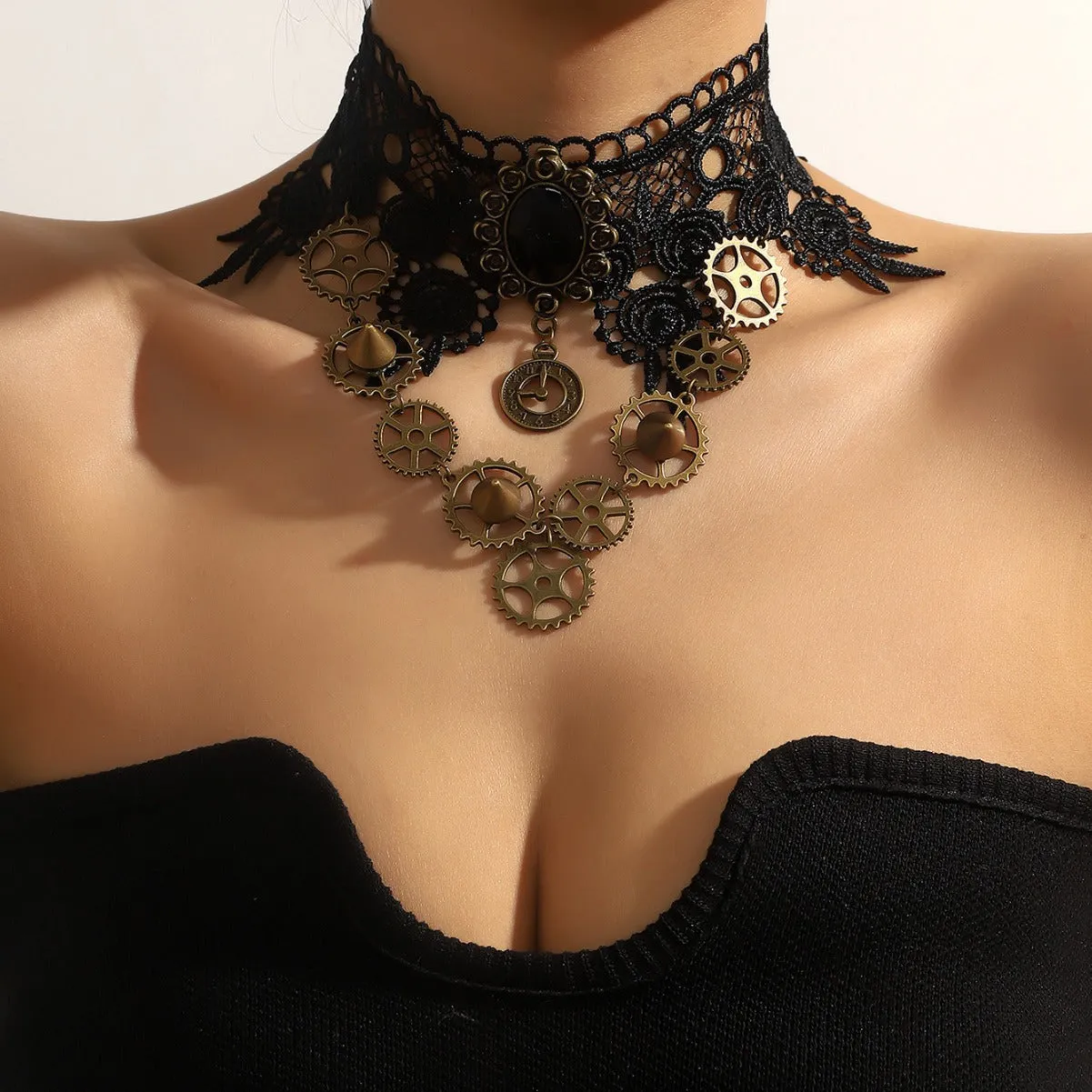 Exaggerated Gothic Black Lace Gear Necklace