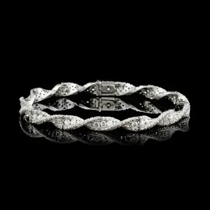 Favero Diamond Twist Bracelet