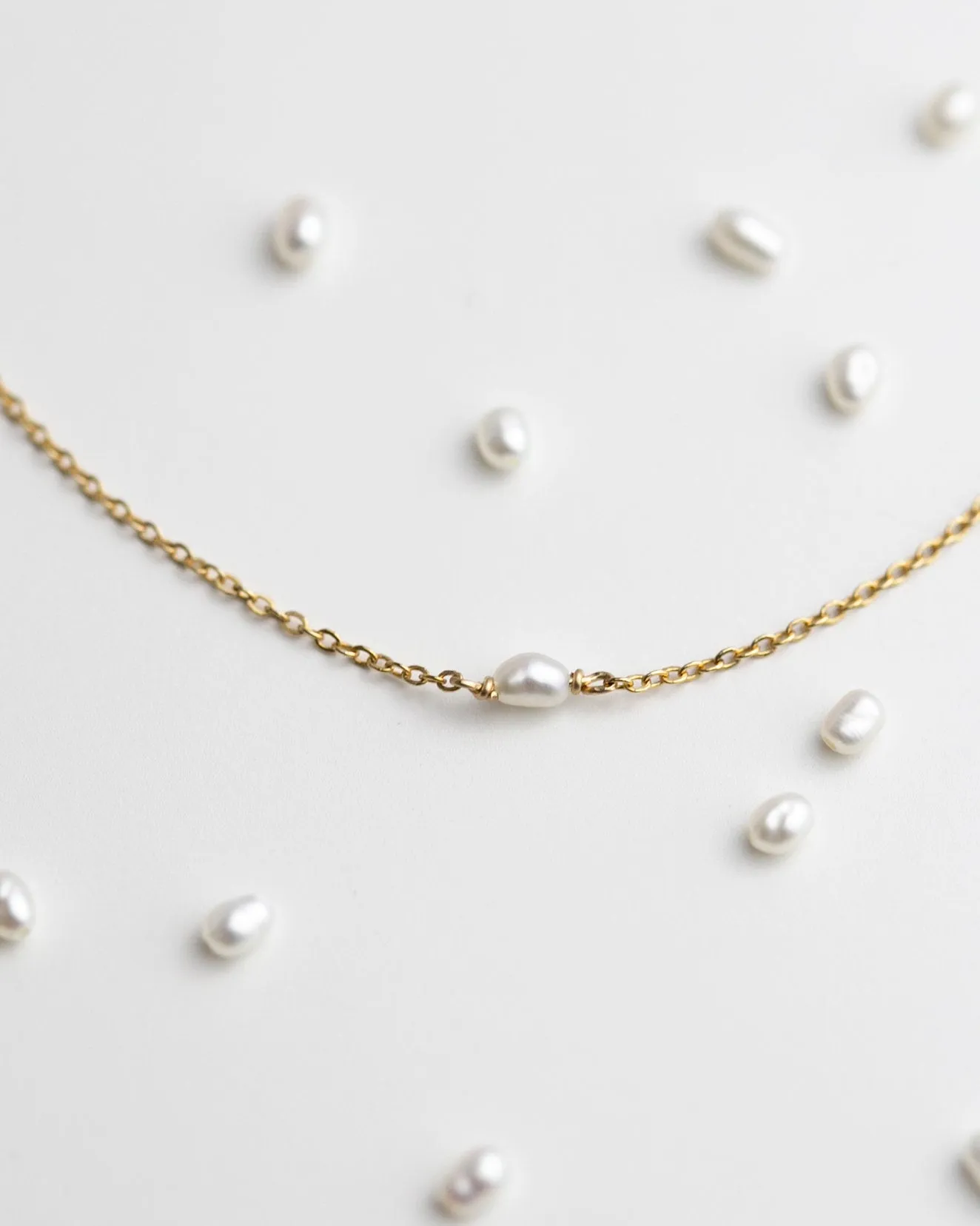 Mini Pearl Necklace