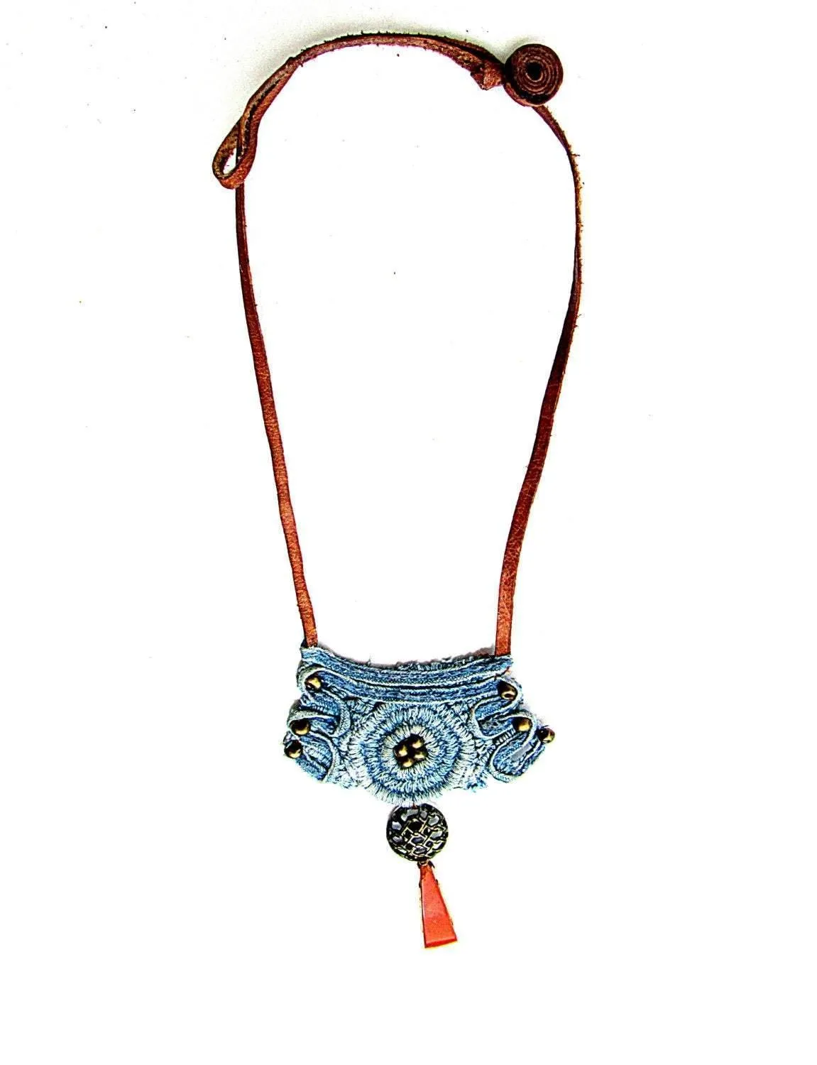 Necklace made of denim lace with a special coating for allergy sufferers and hot climates