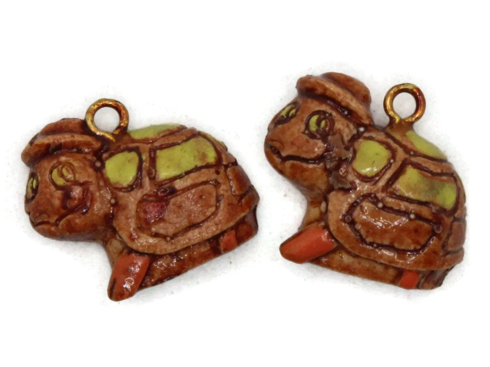 Plastic Turtle Pendants   Vintage Tortoise Charms