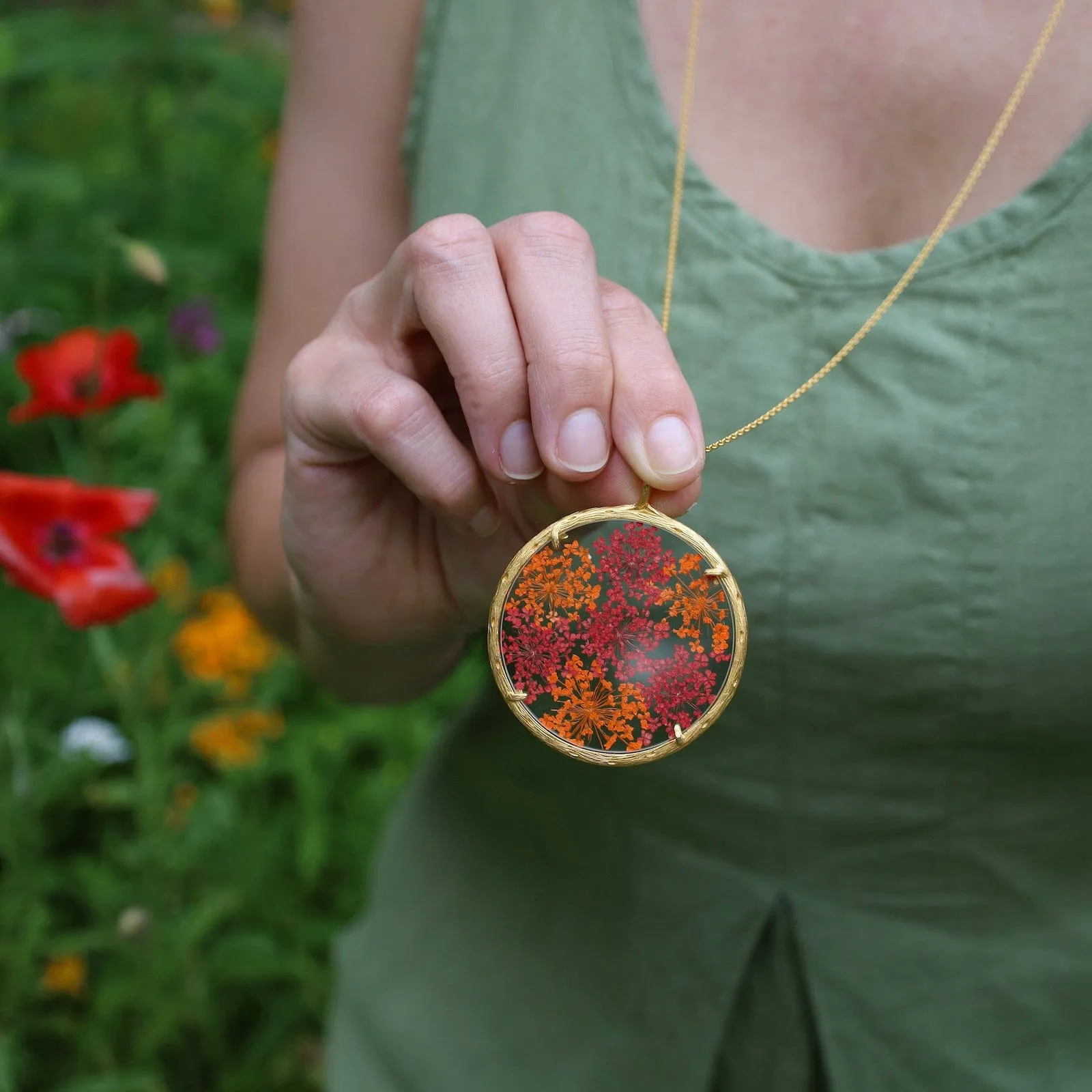 Red & Orange Queen Anne's Lace Extra Large Botanical Necklace - 18k Gold Vermeil