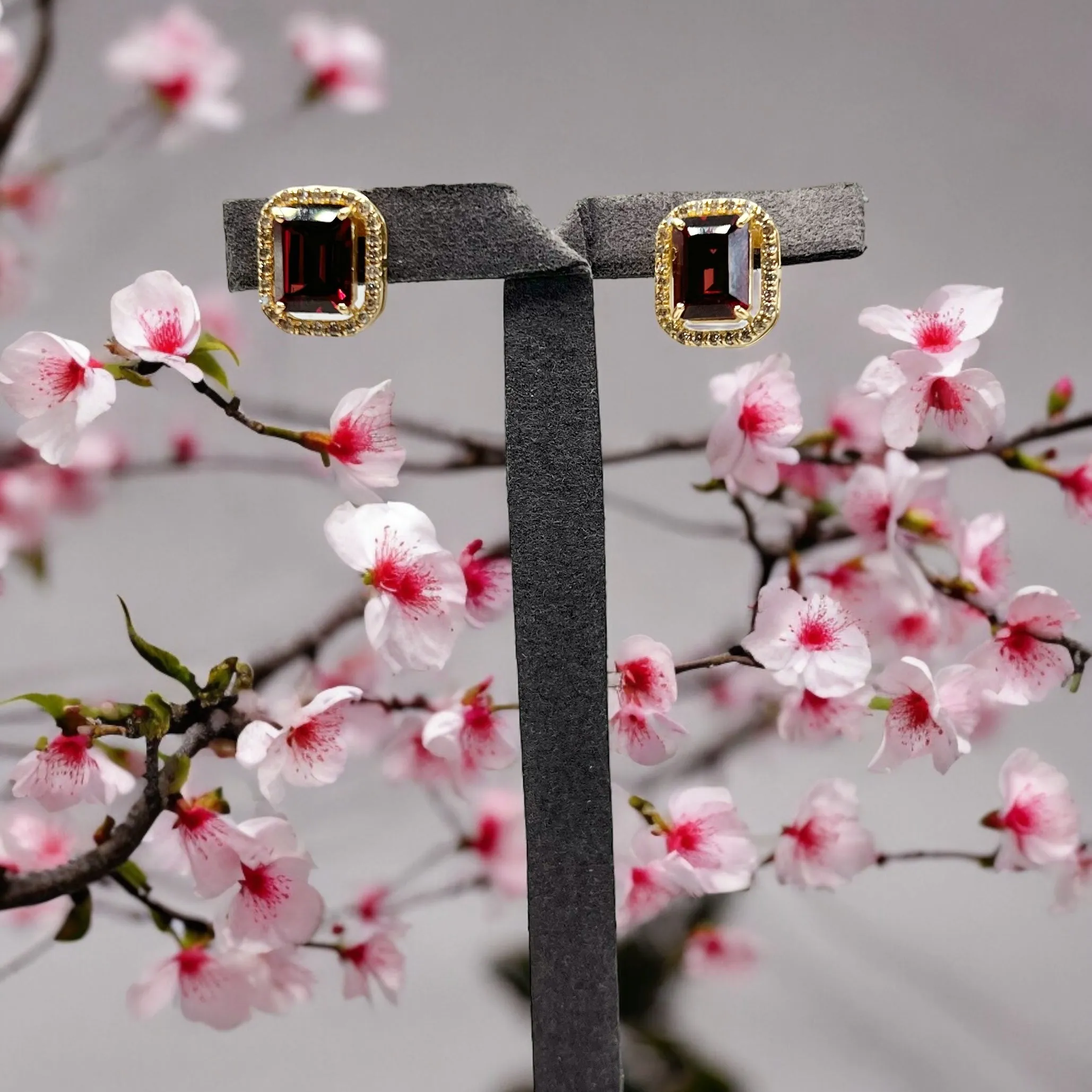 RED GARNET EARRINGS