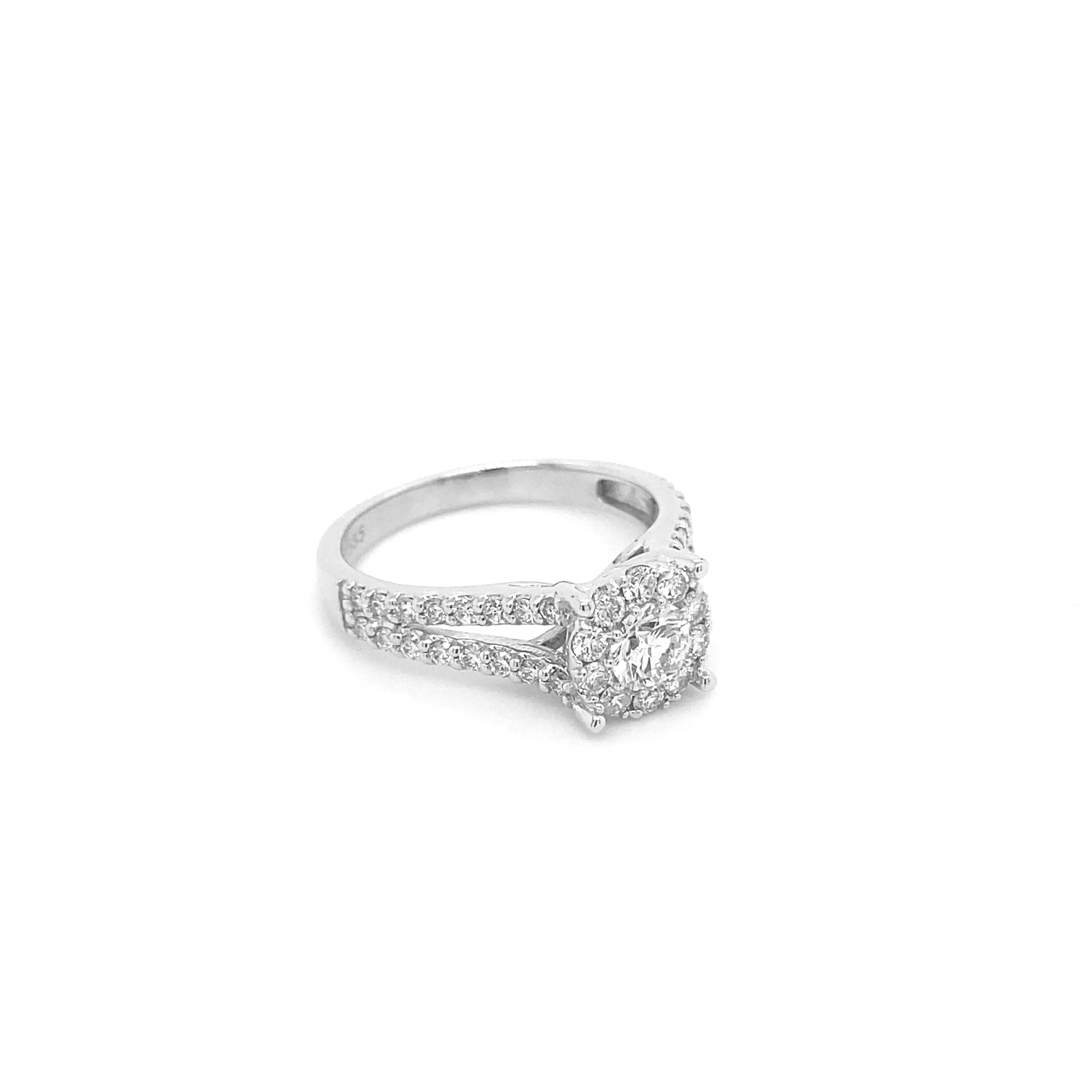 Round Diamond Split Shank White Gold Ring RO11N