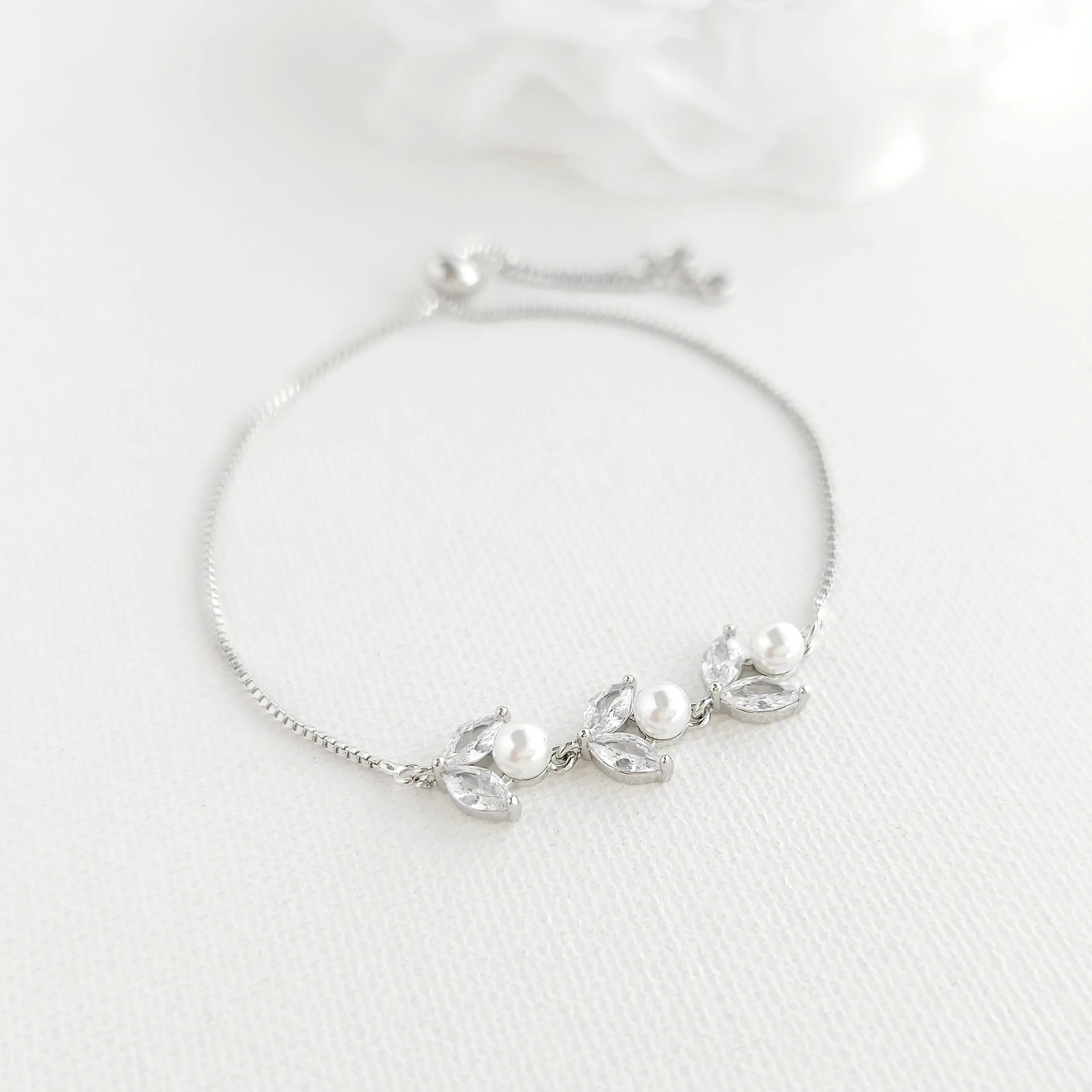 Silver CZ Leaf and Pearl Bracelet-Leila