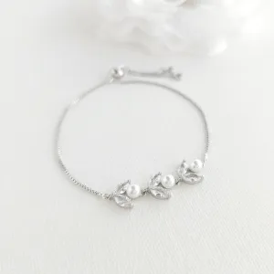 Silver CZ Leaf and Pearl Bracelet-Leila