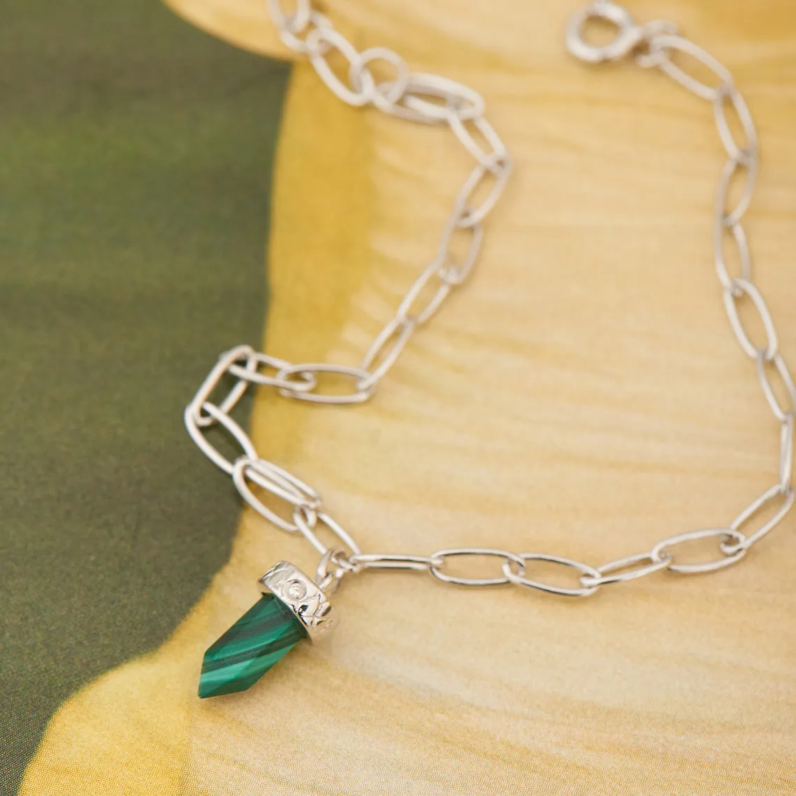 Silver Malachite Point Pendant Bracelet