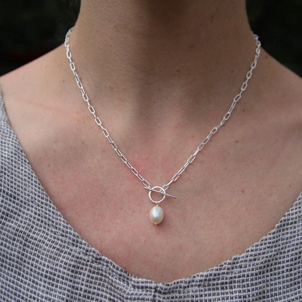 Sterling Silver Parallel Chain with Front Toggle Clasp & Pearl Necklace