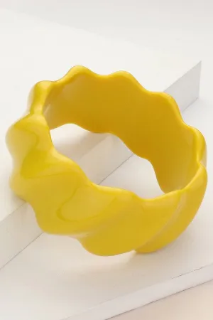 Wavy Bangle - Bright Yellow